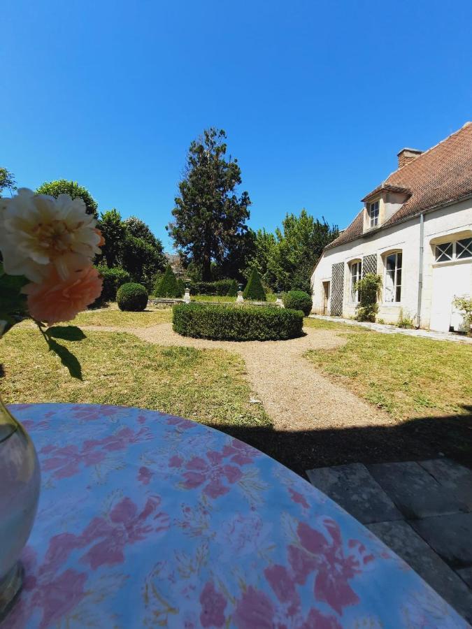 Bed and Breakfast Maison Zola Saint-Amand-Mont-Rond Zewnętrze zdjęcie