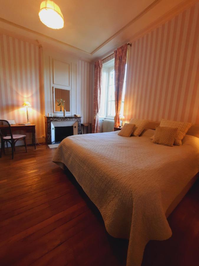 Bed and Breakfast Maison Zola Saint-Amand-Mont-Rond Zewnętrze zdjęcie