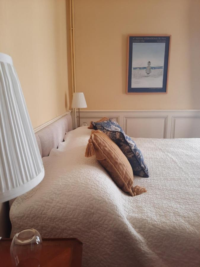 Bed and Breakfast Maison Zola Saint-Amand-Mont-Rond Zewnętrze zdjęcie